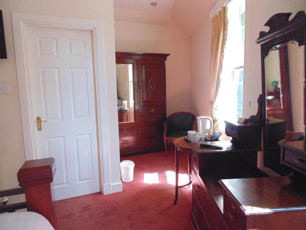 Cedar Inn Edinburgh Kültér fotó