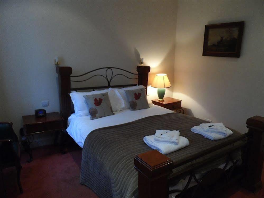 Cedar Inn Edinburgh Kültér fotó