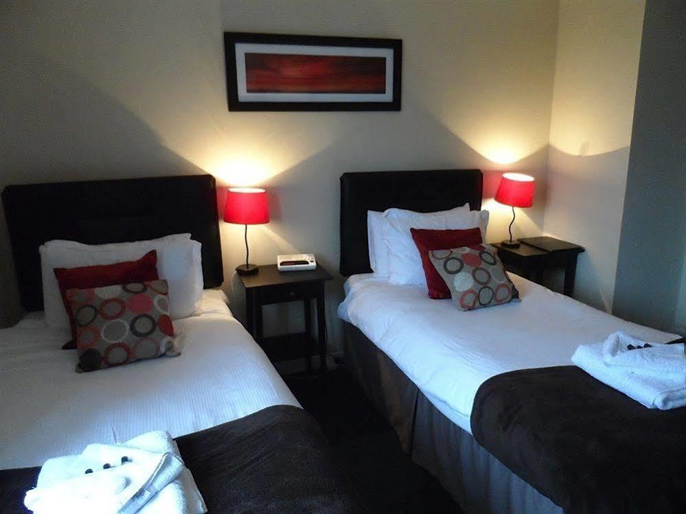 Cedar Inn Edinburgh Kültér fotó